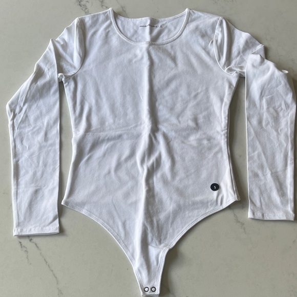 Abercrombie & Fitch Long Sleeve Bodysuit - Picture 1 of 4
